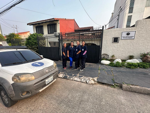Personal de TSG en una instalación de cliente